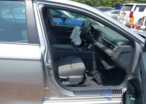 2025 Toyota Camry Le from USA, damaged, VIN 4T1DAACK4SU542081